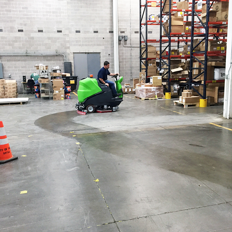 The CT160 scrubber is designed for commercial and warehouse cleaning applications.